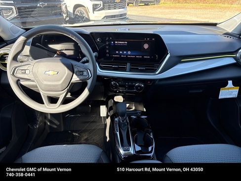 New 2026 Chevrolet Trax LT image 13