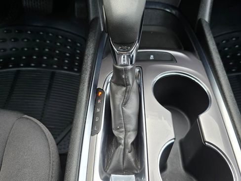 Used 2022 Chevrolet Malibu LT image 5