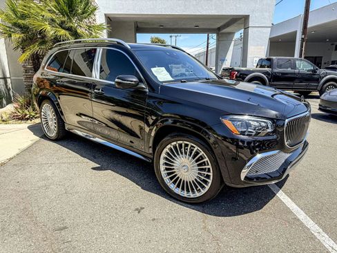Used 2022 Mercedes-Benz Maybach GLS 600 4MATIC image 2