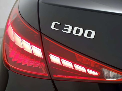 Used 2024 Mercedes-Benz C 300 Sedan image 41