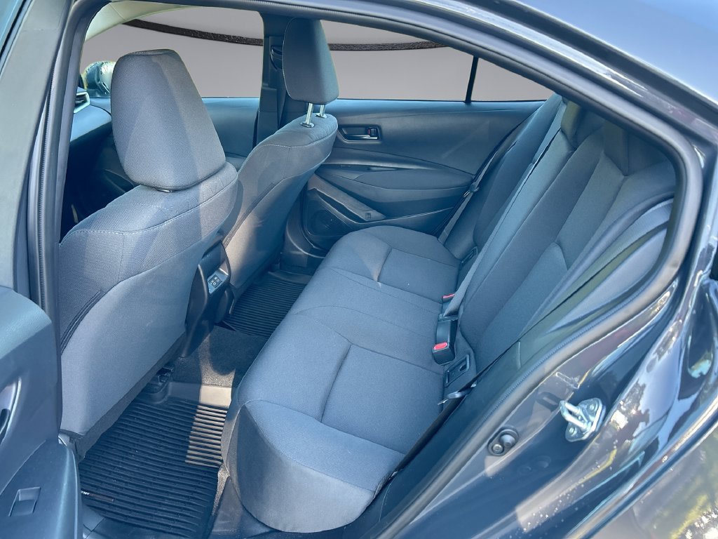 Used 2026 Toyota Corolla LE FWD image 28