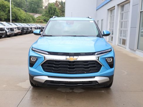 New 2026 Chevrolet TrailBlazer LT w/ Convenience Package AWD/4WD image 5