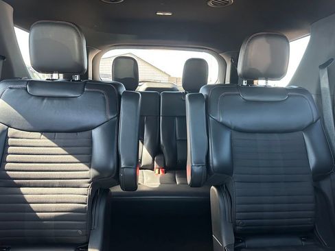 Used 2025 Ford Explorer ST-Line image 34