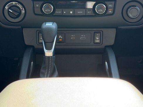 New 2026 Nissan Frontier SV image 25