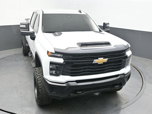 Used 2024 Chevrolet Silverado 2500 W/T w/ WT Convenience Package AWD/4WD image 32