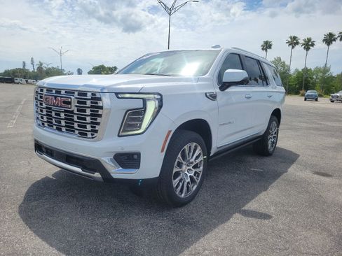 New 2026 GMC Yukon Denali w/ Denali Reserve Package RWD image 2