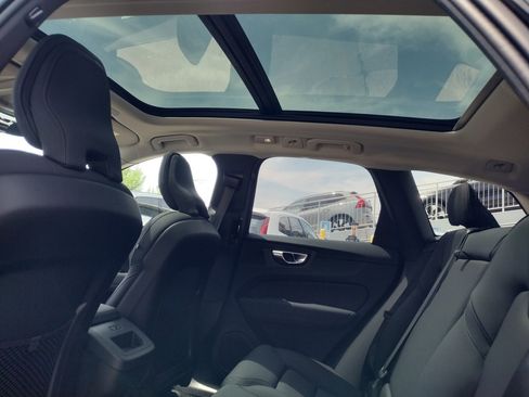 New 2026 Volvo XC60 B5 Plus w/ Protection Package Premier image 18