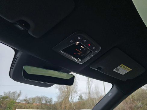 New 2026 Volvo EX90 Ultra image 30