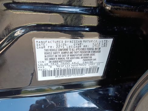 Used 2026 Nissan Sentra SL w/ Floor Mat Package FWD image 35