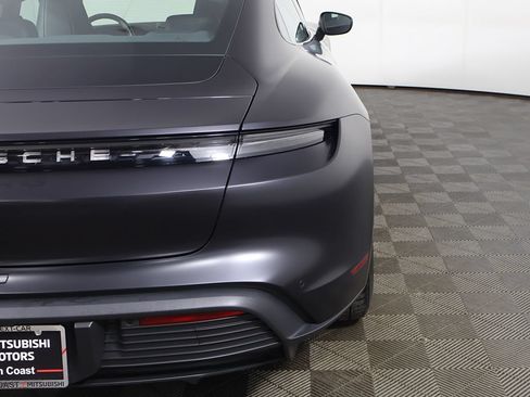 Used 2023 Porsche Taycan 4S AWD/4WD image 19
