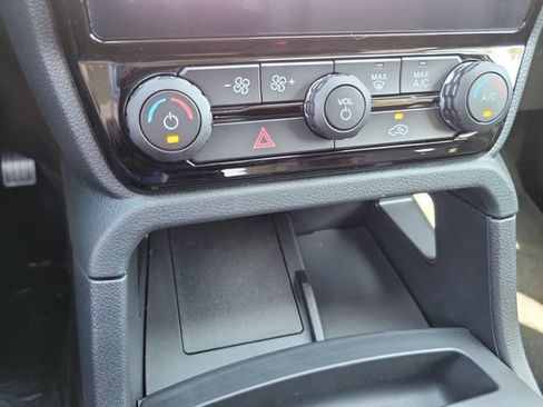 New 2026 Ford Ranger Lariat w/ Black Appearance Package AWD/4WD image 22