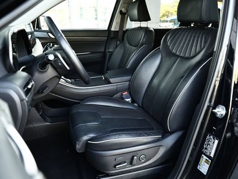 Used 2024 Hyundai Palisade Limited AWD/4WD image 21