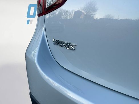 Used 2020 Toyota Yaris LE image 22