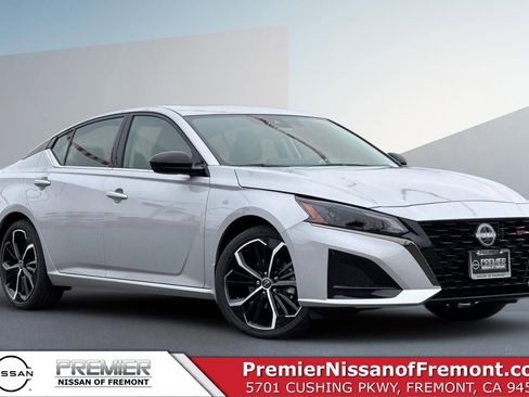 New 2025 Nissan Altima 2.5 SR w/ SR Premium Package image 1