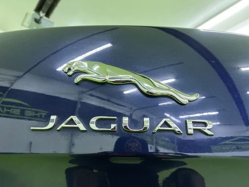 Used 2016 Jaguar XJ L Portfolio AWD/4WD image 12