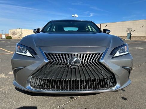 Used 2021 Lexus ES 250 250 w/ Premium Package image 9