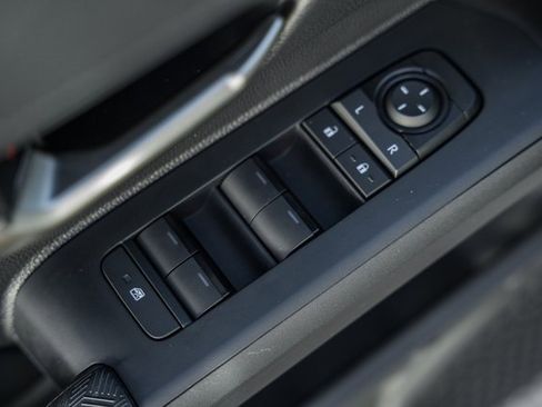 Used 2024 Toyota Tacoma TRD Sport image 41