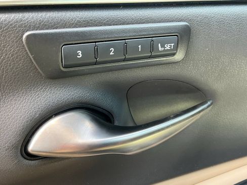 Used 2021 Lexus ES 350 w/ Premium Package FWD image 27