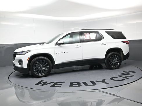 Used 2023 Chevrolet Traverse RS AWD/4WD image 6