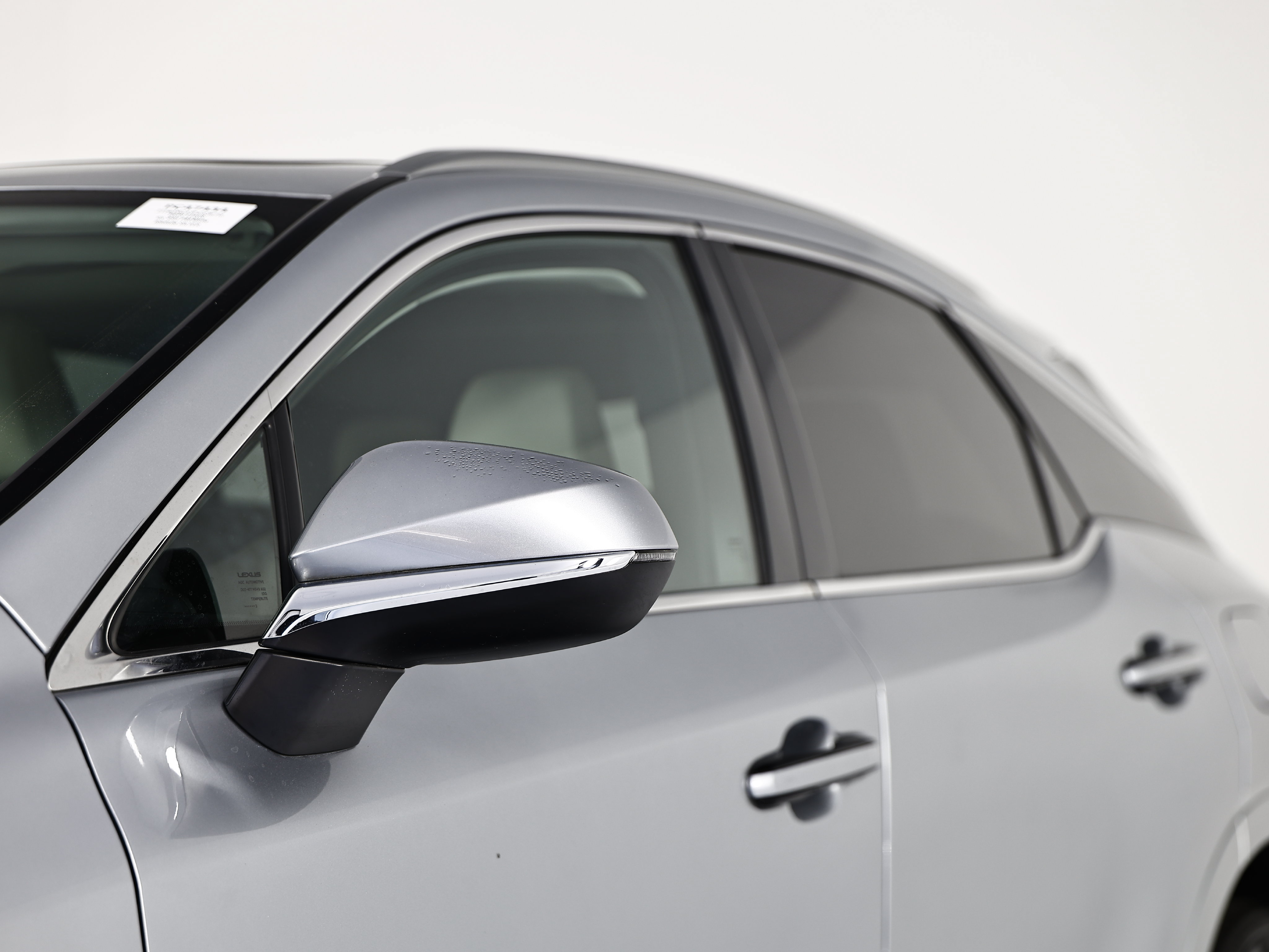 Used 2023 Lexus RX 350 Premium w/ Accessory Package AWD/4WD image 12