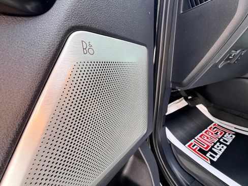 Used 2023 Ford F450 Platinum w/ FX4 Off-Road Package AWD/4WD image 21