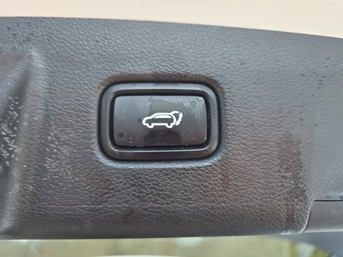 Certified 2022 Kia Telluride EX w/ EX Premium Package image 28