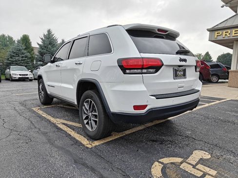 Used 2017 Jeep Grand Cherokee Limited AWD/4WD image 3