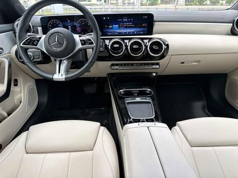 Used 2025 Mercedes-Benz CLA 250 image 19
