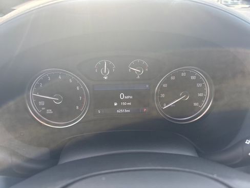 Used 2021 Buick Enclave Essence image 20