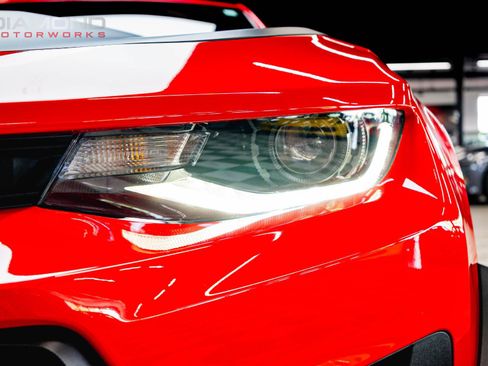 Used 2021 Chevrolet Camaro ZL1 RWD image 44