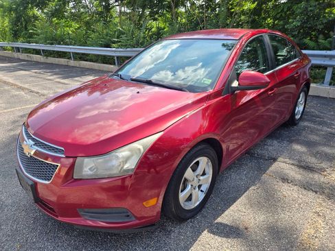 Used 2012 Chevrolet Cruze LT FWD image 3