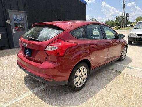 Used 2012 Ford Focus SE FWD image 6