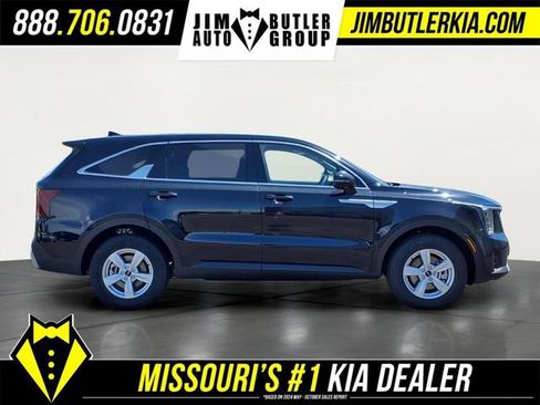 New 2026 Kia Sorento LX FWD image 20