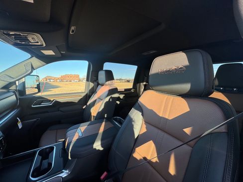 New 2026 Chevrolet Silverado 2500 High Country w/ High Country Premium Package image 10