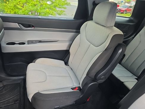 Used 2022 Hyundai Palisade SEL w/ Convenience Package AWD/4WD image 32