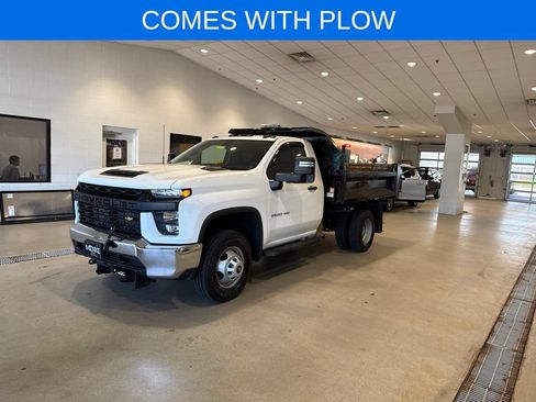 Used 2020 Chevrolet Silverado 3500 W/T w/ WT Convenience Package AWD/4WD image 3