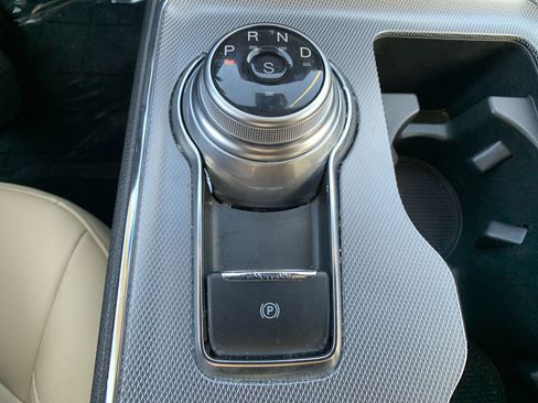 Used 2021 Ford Edge SEL w/ Convenience Package image 36