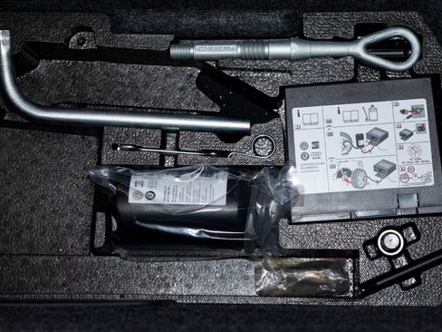 Used 2010 Audi R8 V10 image 91