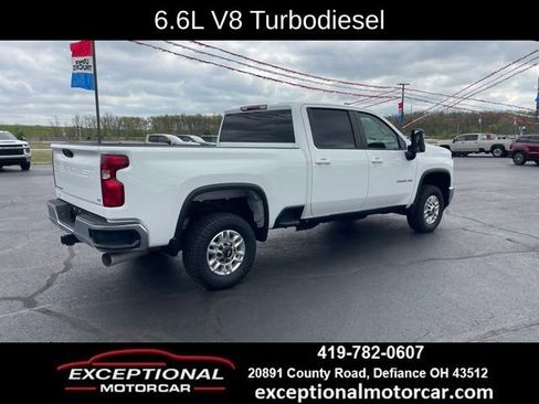 Used 2024 Chevrolet Silverado 2500 LT w/ Convenience Package AWD/4WD image 6