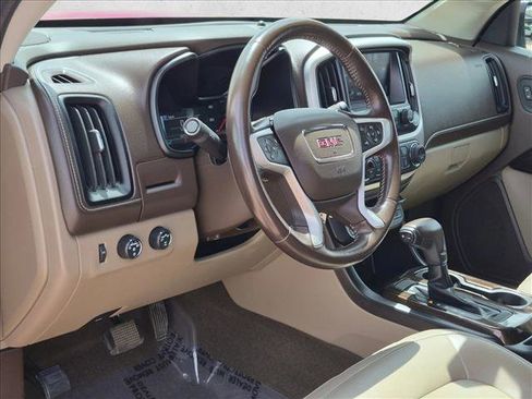 Used 2017 GMC Canyon SLT AWD/4WD image 9