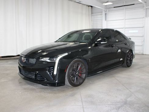 Used 2022 Cadillac CT4 V Blackwing w/ Driver Assist Package RWD image 4