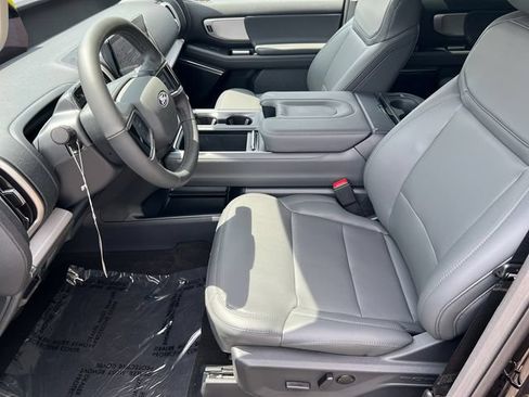 New 2027 Ford Expedition Max Active RWD image 9