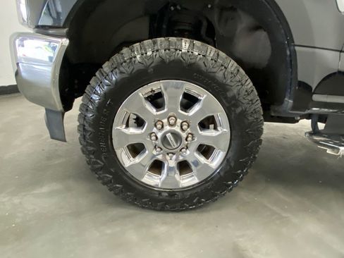 Used 2019 Ford F350 Lariat w/ Lariat Ultimate Package AWD/4WD image 18