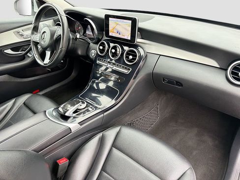 Used 2015 Mercedes-Benz C 300 4MATIC Sedan image 32