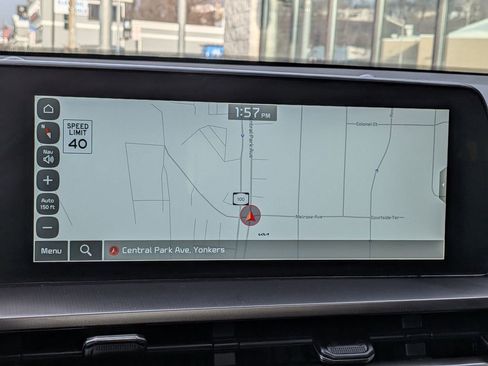 Certified 2023 Kia Telluride S w/ S Sunroof Package image 19