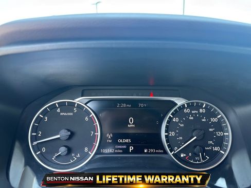 Used 2021 Nissan Rogue S FWD image 13