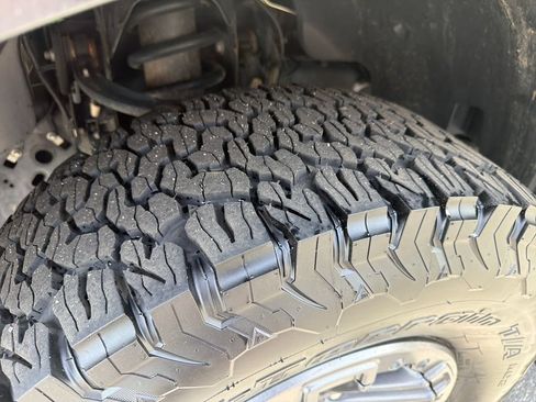 Used 2019 Ford F150 Raptor w/ Equipment Group 802A Luxury AWD/4WD image 30