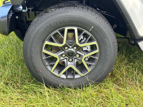 New 2025 Jeep Wrangler Sahara image 10