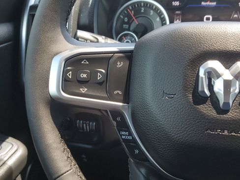 Used 2025 RAM 1500 Big Horn AWD/4WD image 22