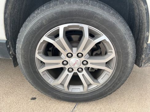 Used 2015 GMC Acadia SLT w/ Open Road Package image 10